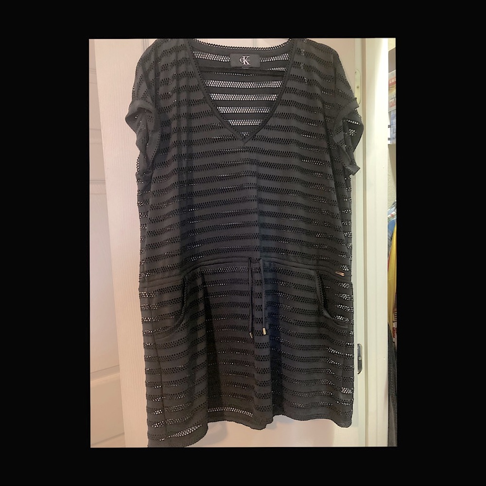 Calvin Klein, cover-up